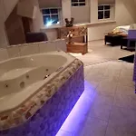 Pura Vida *
